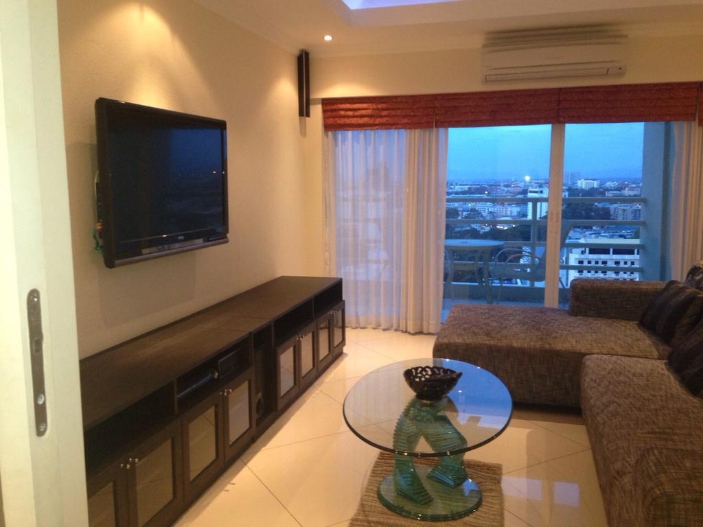 View Talay 6 Pattaya Beach By Cando Εξωτερικό φωτογραφία
